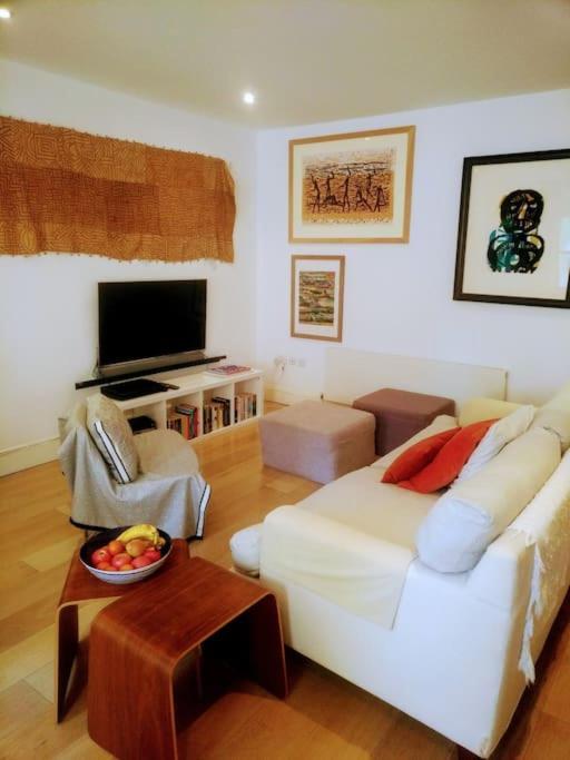 Superior 5* Kensington, London Flat + Free Wi-Fi Apartment Exterior photo