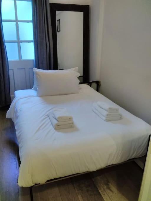 Superior 5* Kensington, London Flat + Free Wi-Fi Apartment Exterior photo